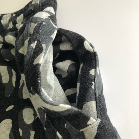 Shorts Jordan Size S  Gray-black Elephant Print - Picture 4 of 11